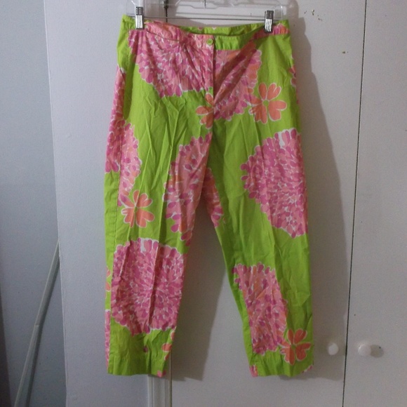 Lilly Pulitzer Pants - Lilly Pulitzer Baroot Green Floral Liza Capri 10